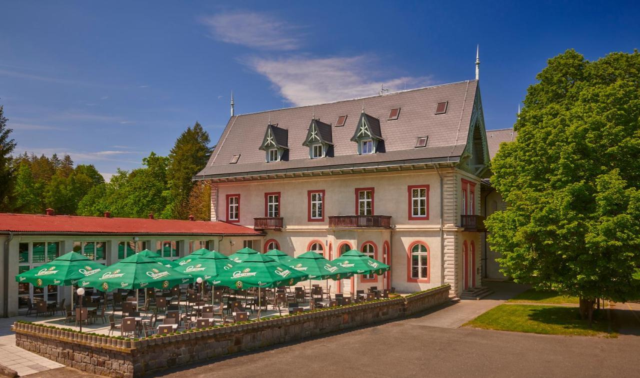 Hotel Mezní Louka Hřensko Exterior foto
