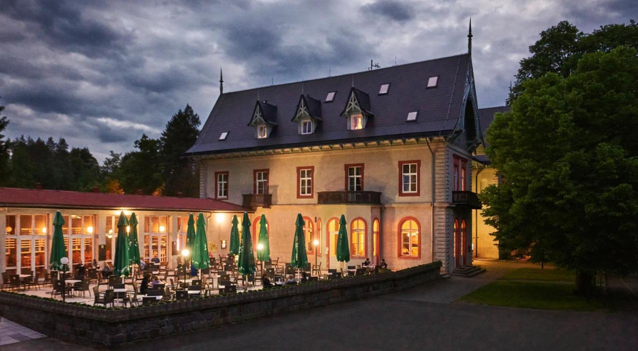 Hotel Mezní Louka Hřensko Exterior foto
