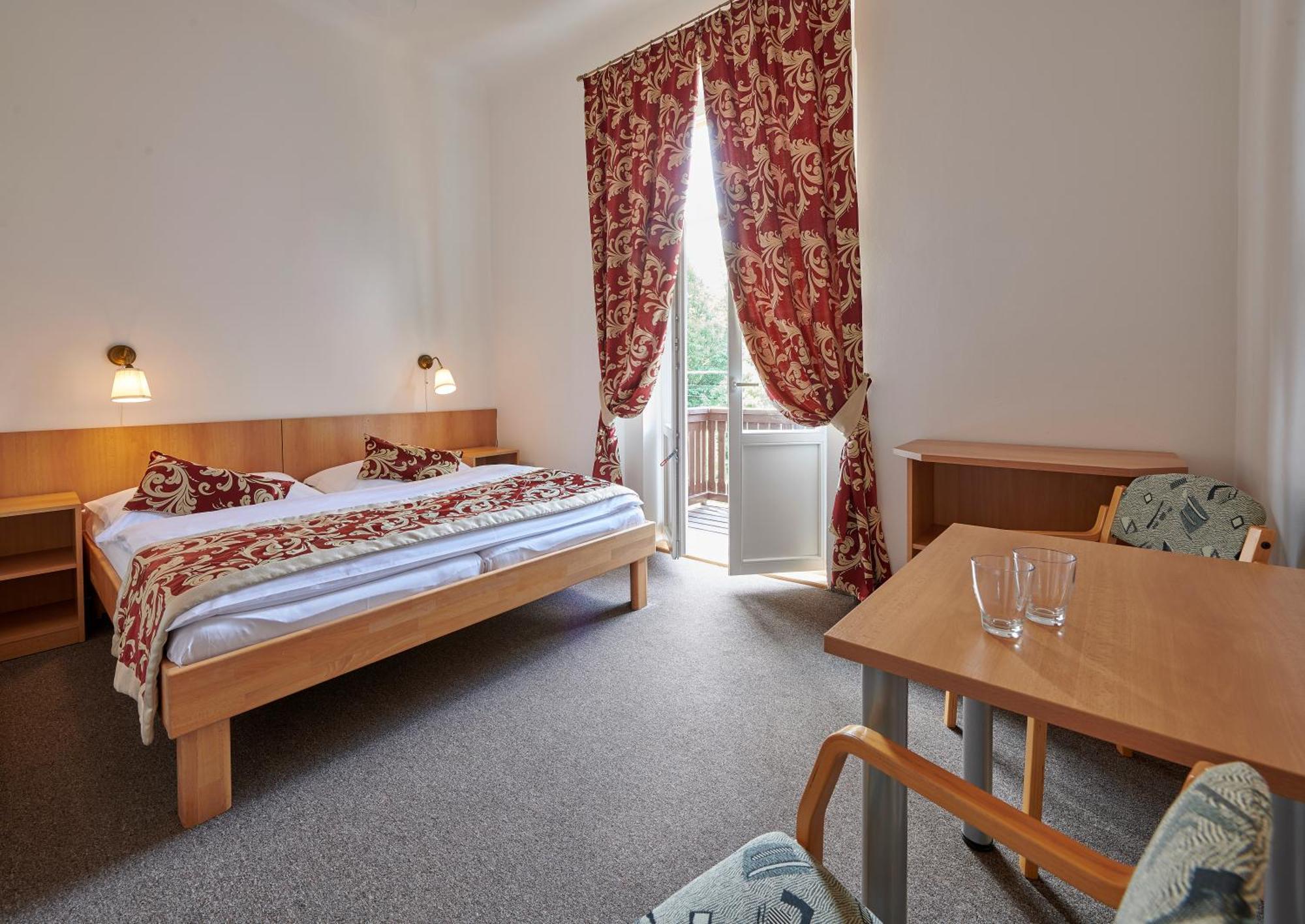 Hotel Mezní Louka Hřensko Habitación foto