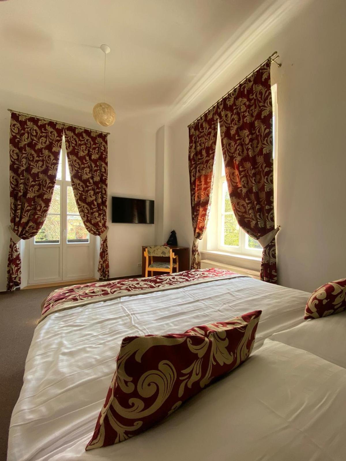 Hotel Mezní Louka Hřensko Habitación foto